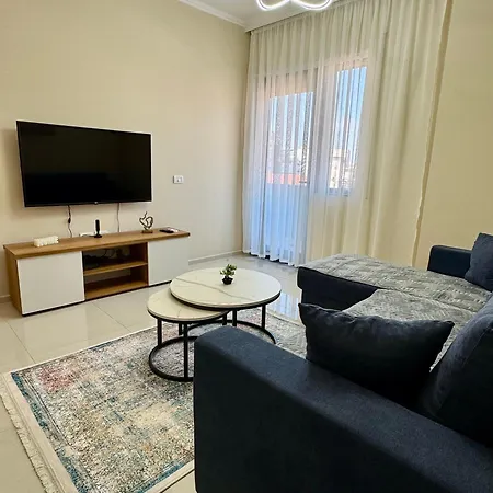 Lägenhet New Bazaar Cozy 4 Tirana