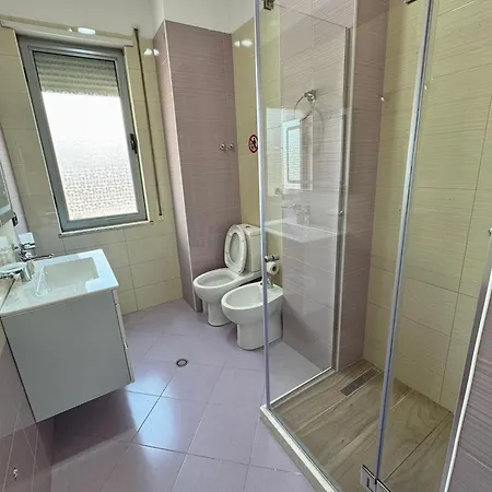 New Bazaar Cozy 4 Lägenhet Tirana