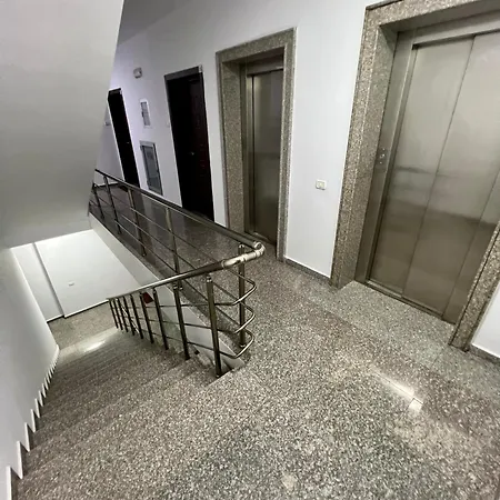 New Bazaar Cozy 4 * Tirana