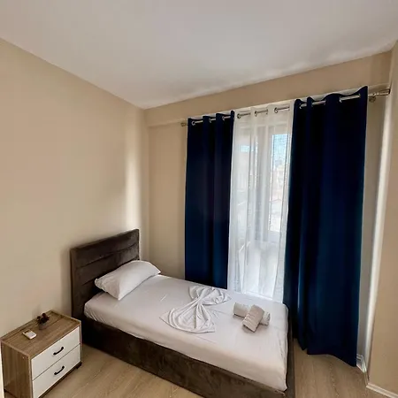 New Bazaar Cozy Luxor , 10 * Tirana
